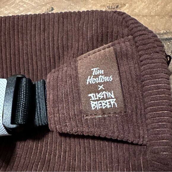 Timbiebs Tim Hortons x Justin Bieber Fanny Pack NWT - Picture 4 of 4
